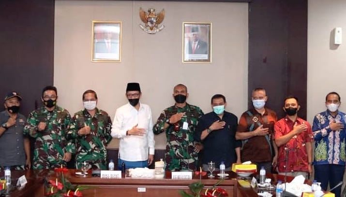Peringati Hari Lahir Pancasila, 14 Pesawat TNI AU Beratraksi Navigasi di Jember